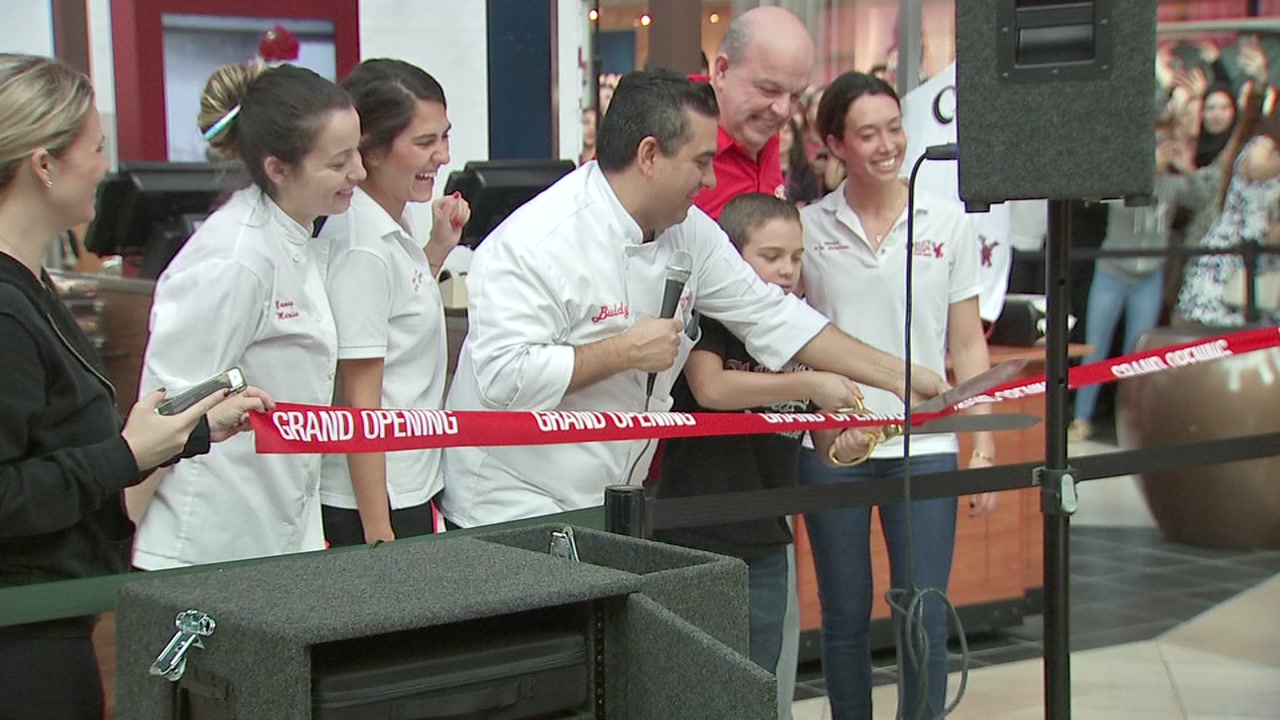 Carlo's Bakery from Cake Boss opens in The Woodlands